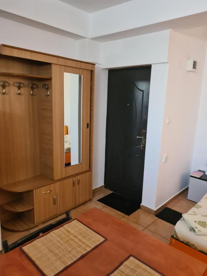 Apartamento Ogadugu Bucarest Exterior foto